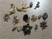small pins/ pins/ cuff links/ necklace/ earrings