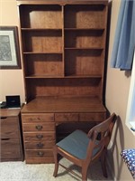 Ethan Allen Desk and Hutch