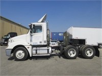 2005 FREIGHTLINER COLUMBIA, T/A Day Cab