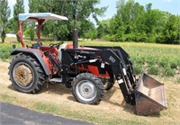 Homier's Farm Pro 4040 4WD tractor with