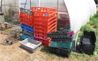 Lot, plastic containers/crates with shopping cart