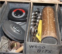 Contents of 8 metal drawers-asstd hardware