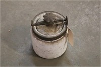 UNKOWN CROCK WITH SCREW ON LID