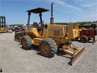 CASE 860 Trencher