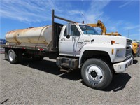 1987 Ford F800 Water Truck