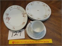 Assorted China – 3 Plates, 1 Platter, 2 Saucers, p