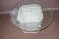 COMPOSITE BASE, BEVELED GLASS ROUND TOP LAMP