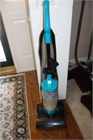 BISSELL POWER FORCE COMPACT VACUUM CLEANER
