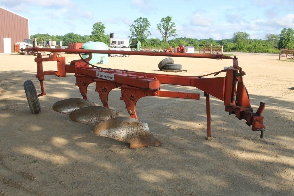JUNE 28TH SPENCER SALES DOWNING WI ONLINE EQUIP AUCTION