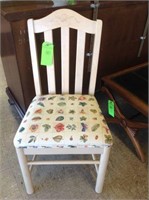 WHITE WASHED CHAIR
