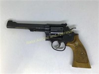 SMITH & WESSON .22 CAL REVOLVER, S/N BBD3006