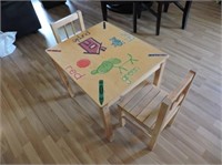 Solid wood child's table & chair set