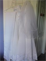 Wedding gown with shawl & vale