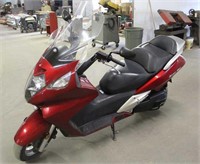 2003 HONDA SILVERWING SCOOTER
