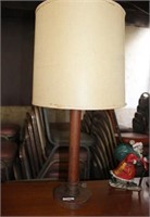 WOOD LAMP WITH SHADE