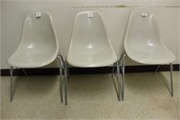 5 Herman Miller fiberglass chairs, beige, vintage