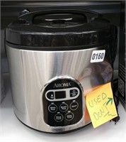 Aroma rice cooker - used has a dent