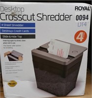 Desktop crosscut shredder