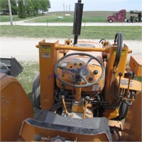 Case 380 industrial tractor w/loader