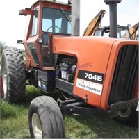 AC 7045 Tractor, tach shows 6500 hrs