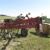 Brady field cultivator, 18.5 ft