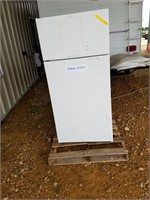 D- CAPRI REFRIDGERATOR