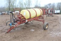DEMCO 500GAL CROP SPRAY WITH (2) 20FT BOOMS,