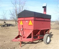 HEIDER #2 FEED WAGON WITH AUGER ON TRANSPORT,