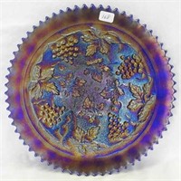Stippled Grape & Cable Variant 9" plate w/ribbed