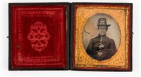 CIVIL WAR CASED 1/6 PLATE TINTYPE OF UNION SOLDIER