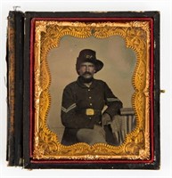 CIVIL WAR 1/6 PLATE TINTYPE OF A UNION SOLDIER