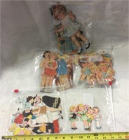 Antique, Vintage, & Retro Dolls/Retro-Modern Barbie Auction