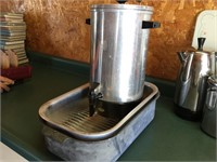 Coffee Maker & Roasting Pan