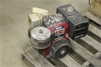 8HP BRIGGS AND STRATTON ENGINE WITH 6 TO 1 GEAR