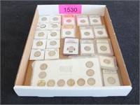 (35) Graded and Cased Quarters