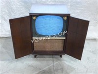 Vintage Admiral Super Cascode Television Cabinet