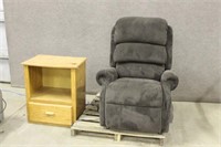 LIFT CHAIR, WORKS PER SELLER AND NIGHTSTAND