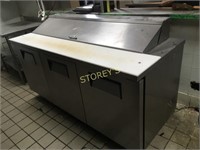 True 3dr Refrigerated Prep Table on Wheels