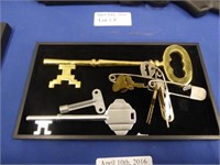 GROUP OF MISC. KEYS AND 3 FRENCH LAUNDRY