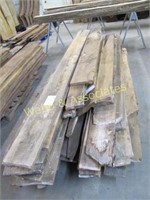 30+ count pallet of Sycamore 1"x6"-10" various