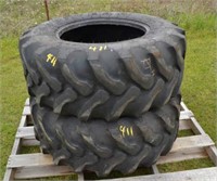 TWO  17.5L-24 GOODYEAR IT525 10 PLY BACKHOE TIRES