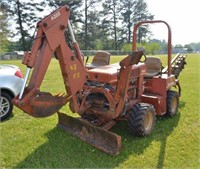 DITCH WITCH MODEL 3610 W/FRONT BUCKET