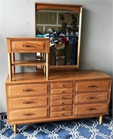 67-DRESSER/MIRROR AND MATCHING NIGHT STAND