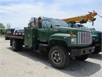 1992 GMC C7 Stake bed truck