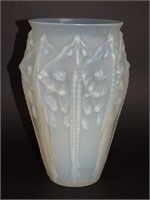 Sabino Opalescent Art Glass "Manta Ray" Vase
