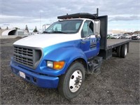 2000 Ford F650 S/A Flatbed Truck