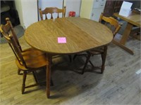 Oval Dining Table w/3 Chairs