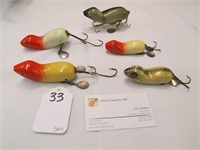 5 Assorted size Shakespeare Wooden Pad-lers lures