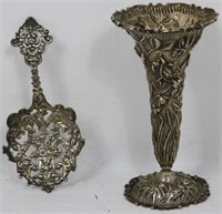 TWO PIECES OF ORNATE LATE 19TH CENTURY STERLING TO