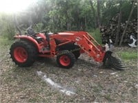 2011 Kubota tractor L3940GST-3 with front loader &